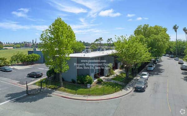 4404 Manchester Avenue property